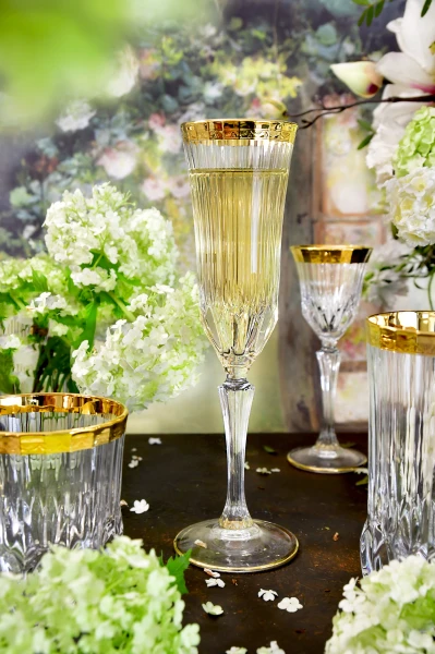 eleganckie kieliszki do szampana 180ml zdobione IRYS